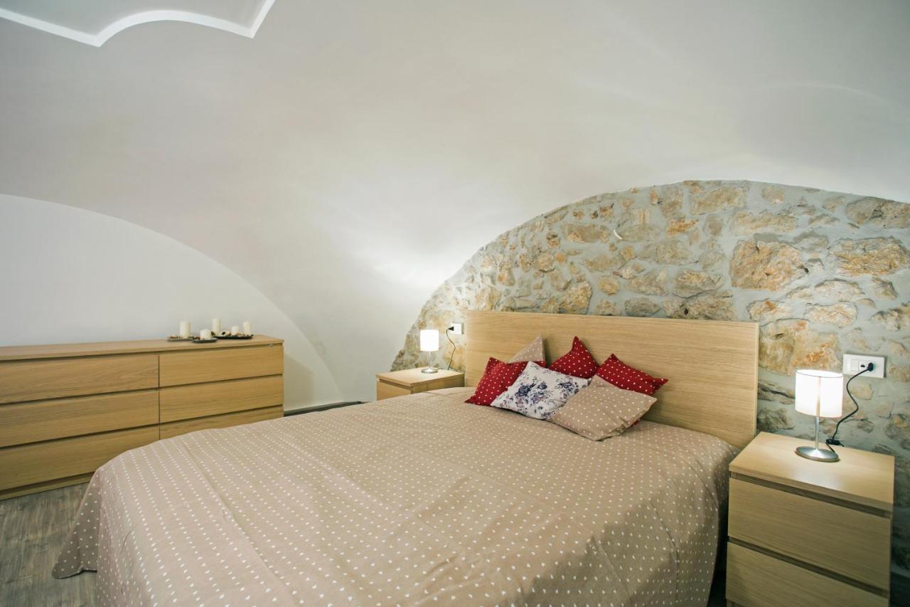 Sirene Holiday Bed and Breakfast Gaeta Exteriör bild